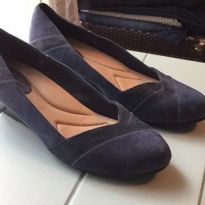 Earth Suede Wedge Shoes